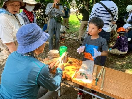竹を使って水鉄砲づくり