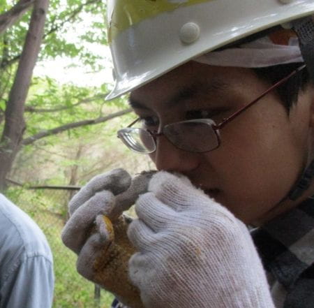 体全体で自然を感じる様子