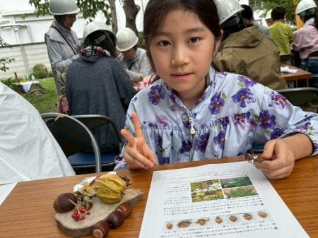 作品と記念撮影