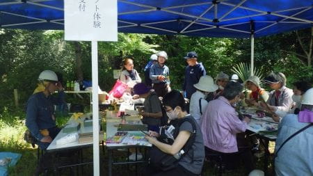 クラフト体験の様子